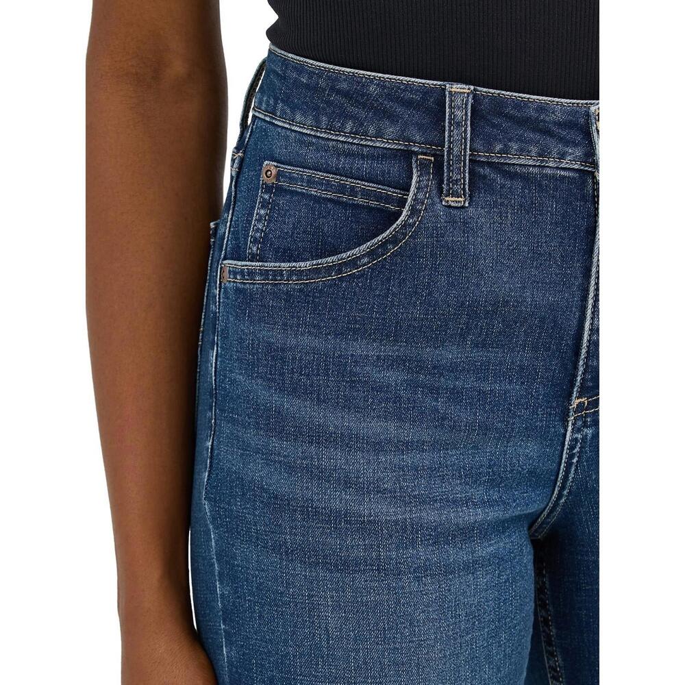 Lee Women's Jeans - 23" Loose Fit Capri Pants - Size 4 NWT Mid-Rise Straight Leg - Picture 3 of 7